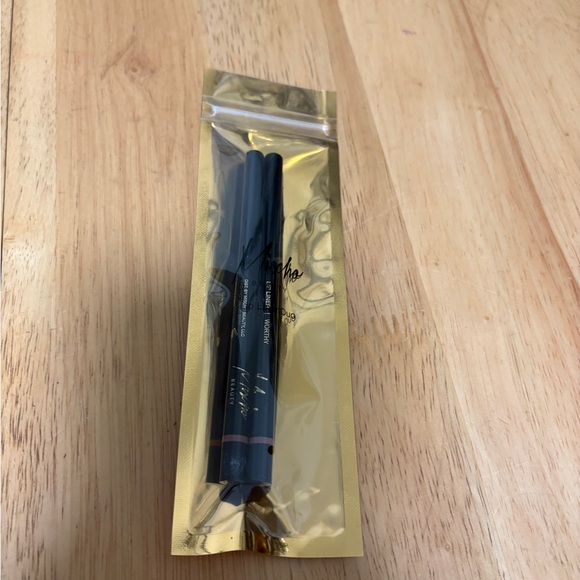 Mischo Beauty Lip Liner Duo In Worthy & Beloved 2x0.01oz ~ In Sealed Package $26 - Picture 1 of 6